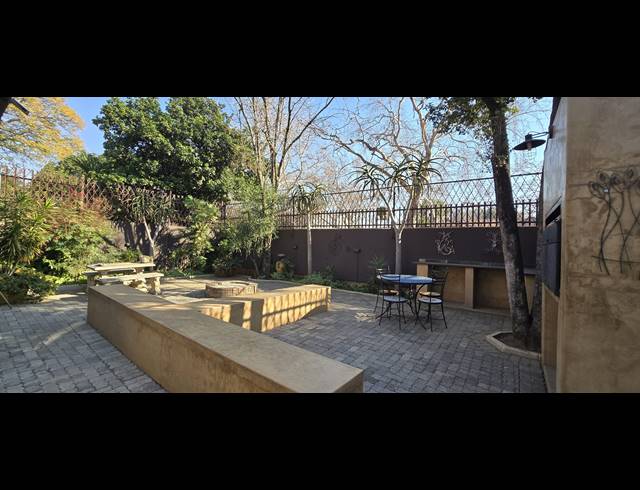 4 BEDROOM HOUSE FOR SALE IN ARCADIA